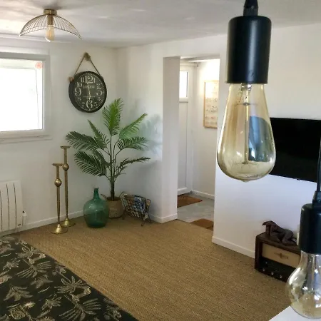 Au Calme Proche De La Loire Et Nantes Holiday home *