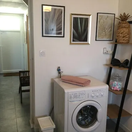 Дом отдыха Au Calme Proche De La Loire Et Nantes *